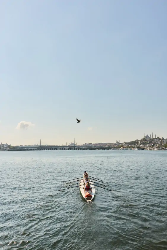 Haliç’in Tarihi Kıyısında Büyüyen Bir Regatta Deneyimi