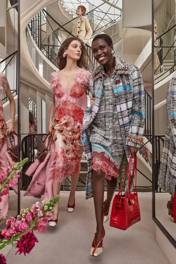 Chanel’in 2026 Sonbahar/Kış Kampanyasından Bottega Veneta’nın Yeni “Corso” Çantasına, Haftanın Moda Haberleri
