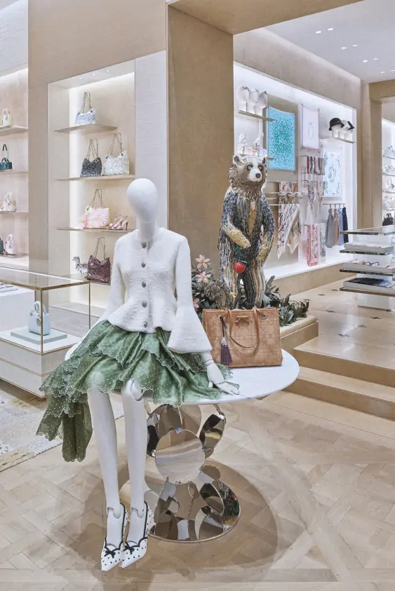 Dior, Milano’da Yeni Bir House of Dior Açıyor