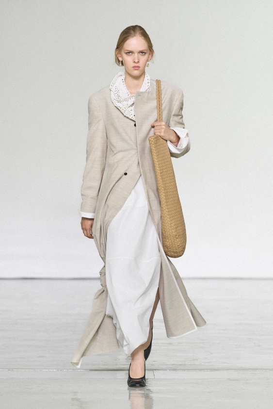 Dior 2027 İlkbahar/Yaz