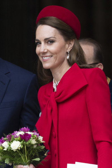 Kate Middleton'ın Son Görünümü, Prenses Diana ve Kraliçe II. Elizabeth’e Bir Saygı Duruşu