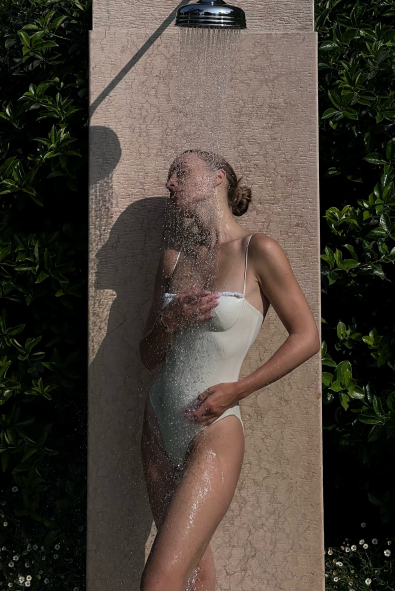 Kendall Jenner'dan Sarah Snyder'a Haftanın Güzellik Instagram'ları