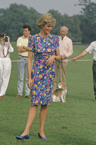 Prenses Diana’nın Kıyafetlerinin En Kapsamlı Müzayedesi Gerçekleşiyor