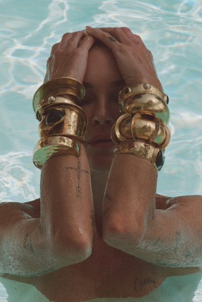 Saint Laurent’in “Shades of Summer” Kampanyasından Phoebe Philo'nun Son Koleksiyonuna Haftanın Moda Haberleri