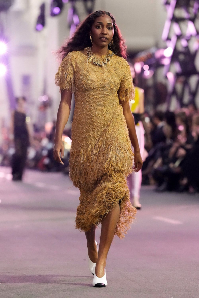 Ayo Edebiri, Vogue Kapak Çekimini Vogue World 2025: Hollywood’da Hayata Taşıdı