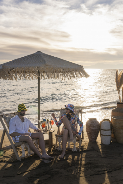 Gün Batımına Eşlik Eden Sofistike Bir Kaçış