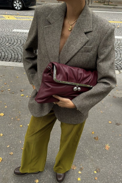 Kadife Pantolonlar Yeniden Yükselişe Geçiyor