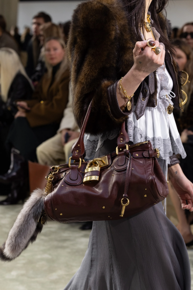 2026 Yılında Her Yerde Göreceğiniz 7 Çanta Trendi