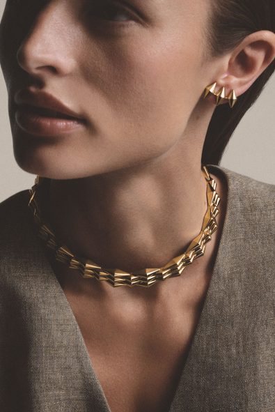 Zamansız Bir Yolculuk