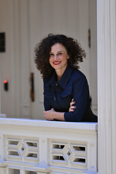 Banu Uçak: “Mimarlığı yazıyla anlatmak çok gerilimli bir alan.”