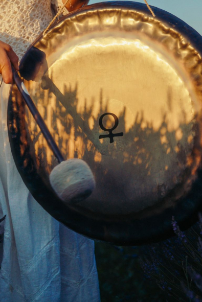 Sesin Şifa Haritası: Sound Healing Nedir?