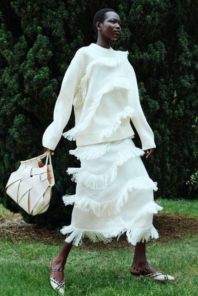 Bahar Stilinin En Cool Parçası: Püsküllü Etek