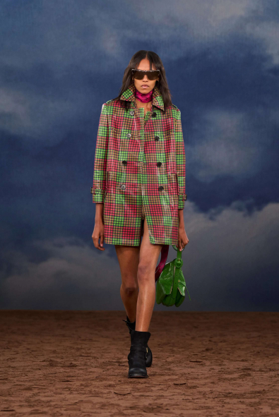 2026 Baharında Sokak Stiline Yön Verecek Trençkot Trendleri