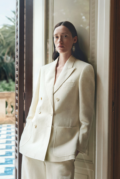 2026 İlkbahar/Yaz Sezonunda Zamansız Şıklığın İzinde