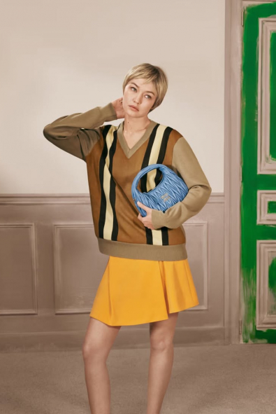 Gigi Hadid’li Miu Miu Kampanyasından Versace x Onitsuka Tiger İşbirliğine Haftanın Moda Haberleri