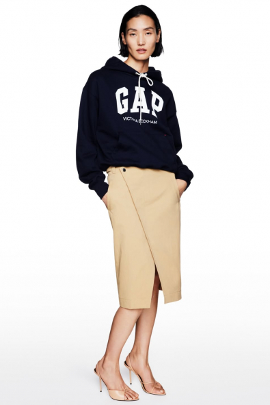 Victoria Beckham ve GAP İşbirliğinden Bella Hadid’in Yeni Prada Kampanyasına Haftanın Moda Haberleri