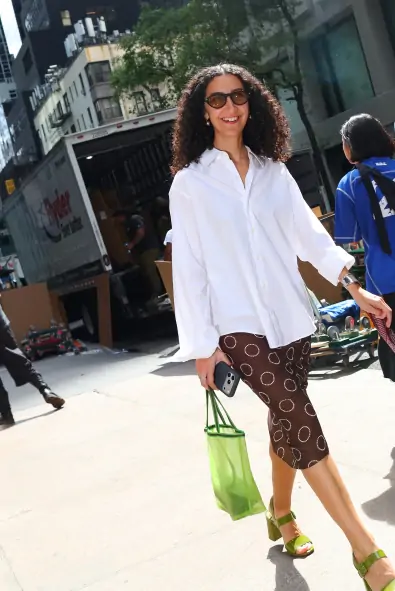 Sokak Stili: 2027 İlkbahar/Yaz New York Moda Haftası