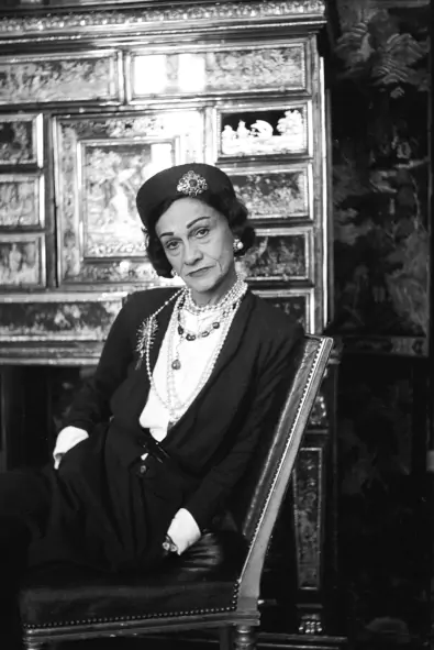 Coco Chanel’in Favori Pantolonu Bu Sonbahar Yeniden Moda