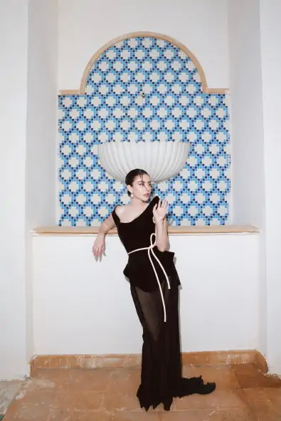 Özge Gürel: “Acıların ve Mutlulukların Evrensel Olduğuna İnanıyorum”
