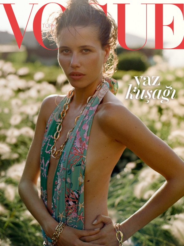 Vogue TÜRKİYE Magazine December 2019 Vogue Turkey
