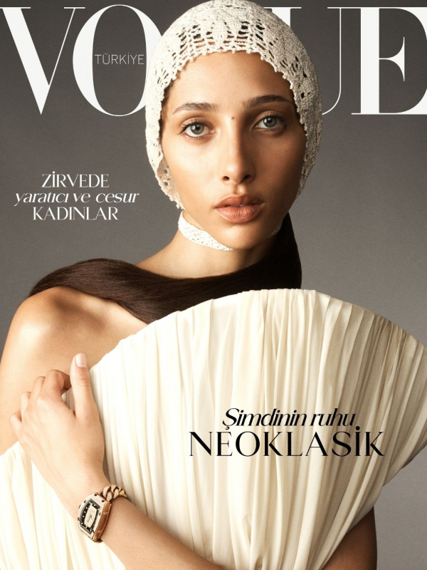 女性情報誌 Vogue Turkey December 2021/January 2022 adsiz-tasarim-2-1756731102.jpg