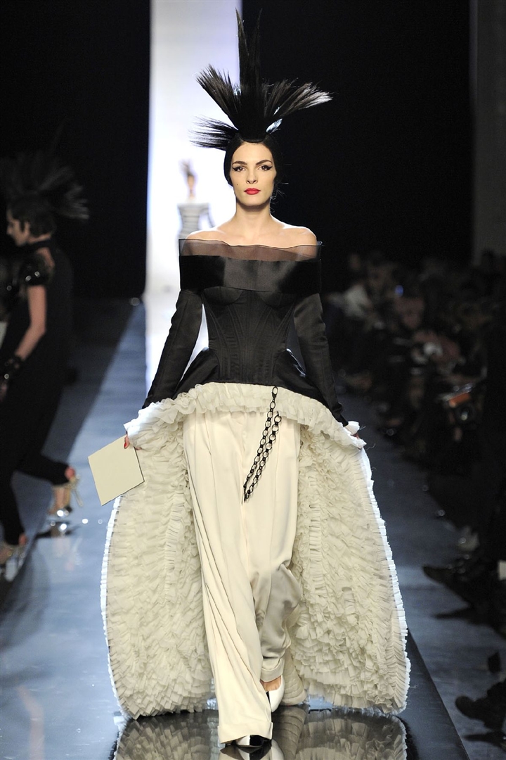 Jean Paul Gaultier 2011 İlkbahar/Yaz Couture