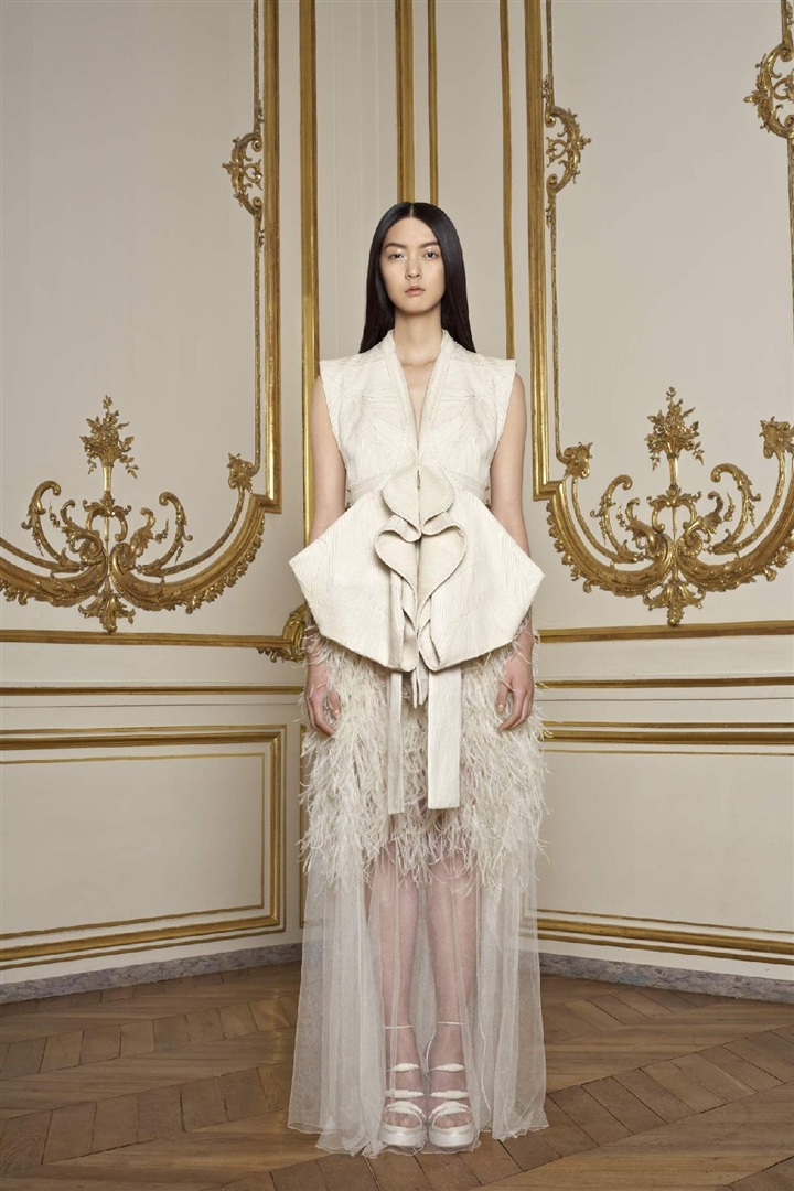 Givenchy 2011 İlkbahar/Yaz Couture