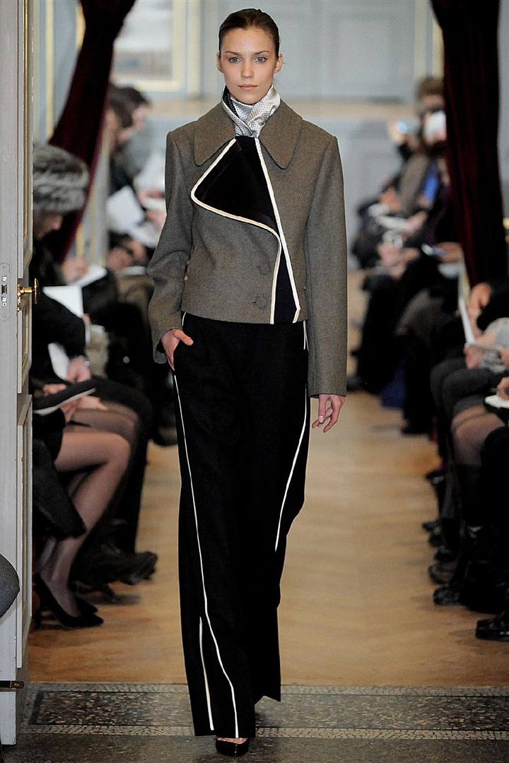 Bouchra Jarrar 2011 İlkbahar/Yaz Couture