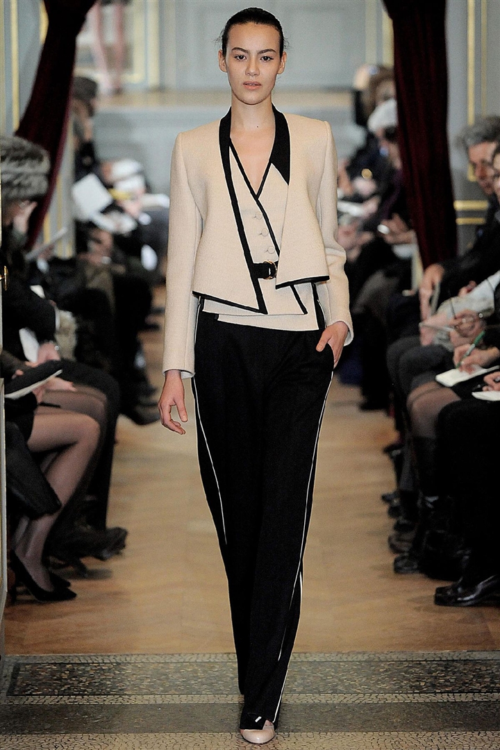 Bouchra Jarrar 2011 İlkbahar/Yaz Couture