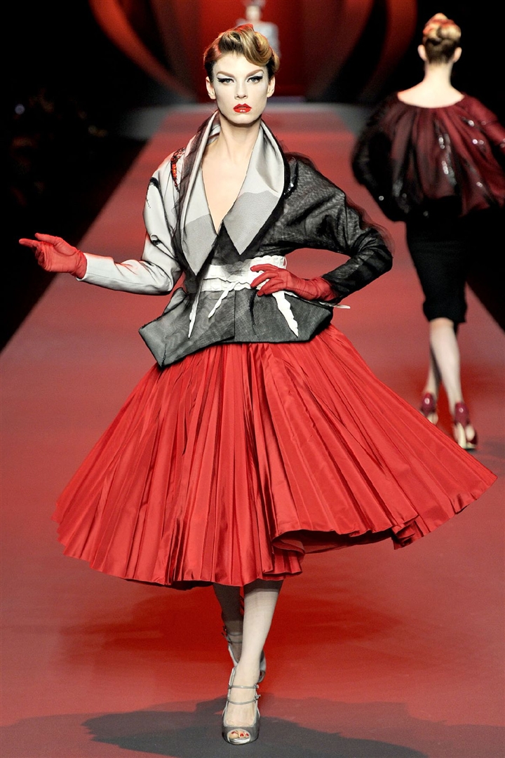 Christian Dior 2011 İlkbahar/Yaz Couture