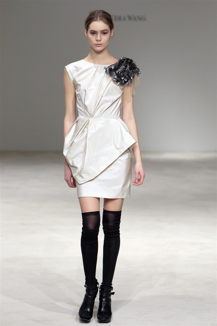 Vera Wang 2011 Pre-Fall