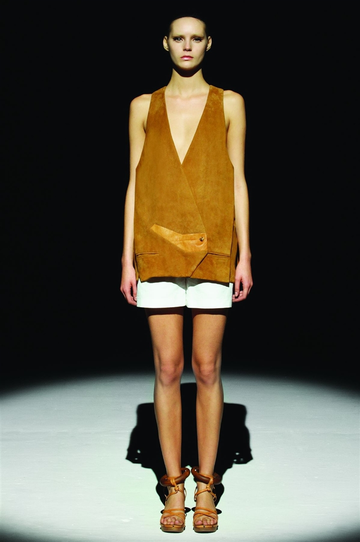 Hussein Chalayan 2011 İlkbahar/Yaz