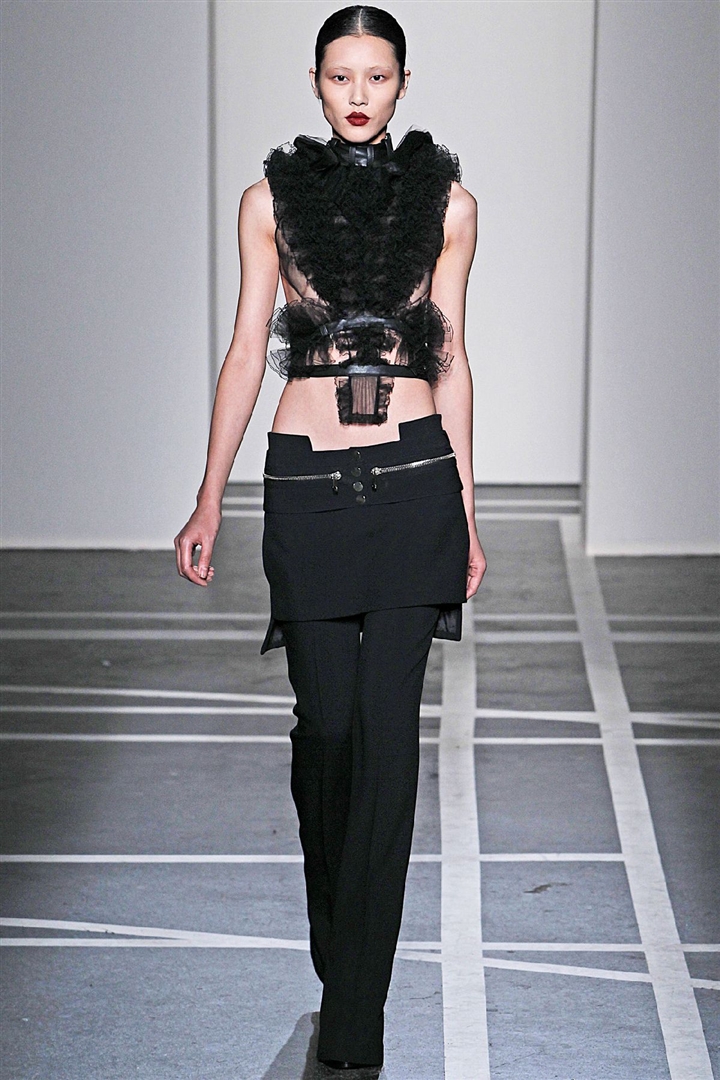 Givenchy 2011 İlkbahar/Yaz