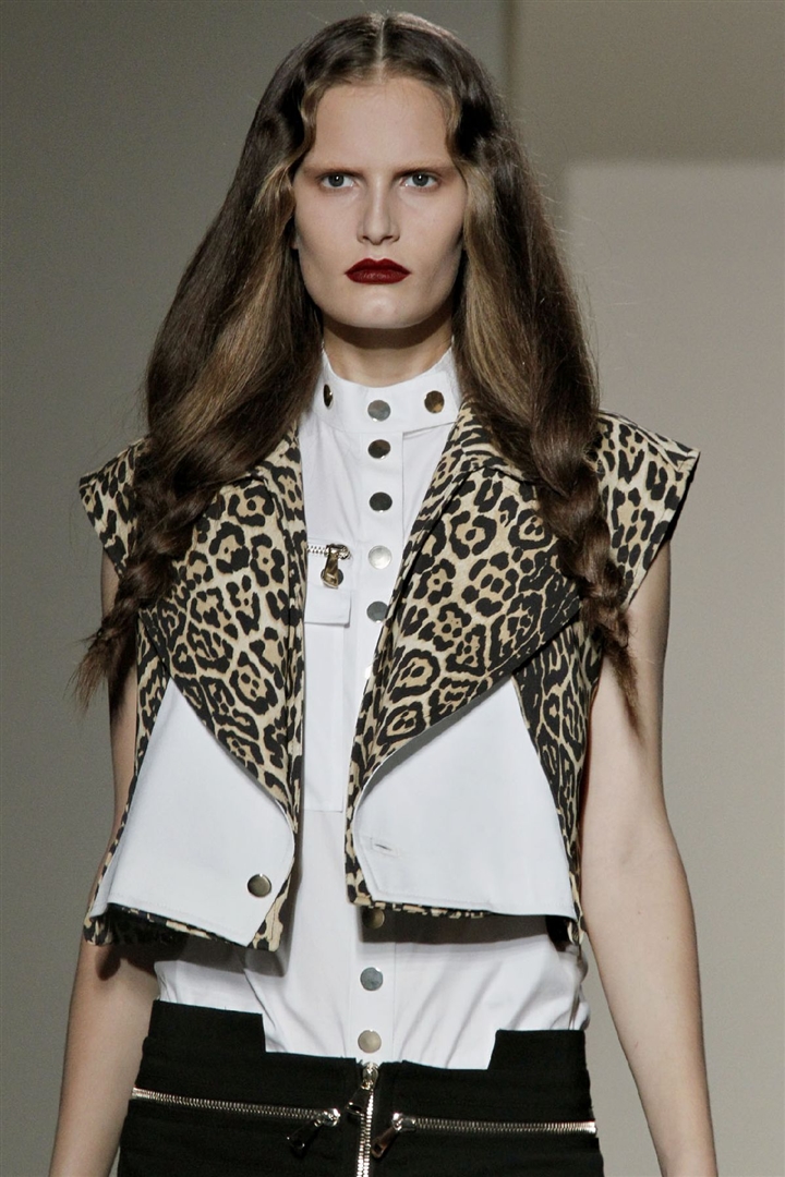 Givenchy 2011 İlkbahar/Yaz Detay