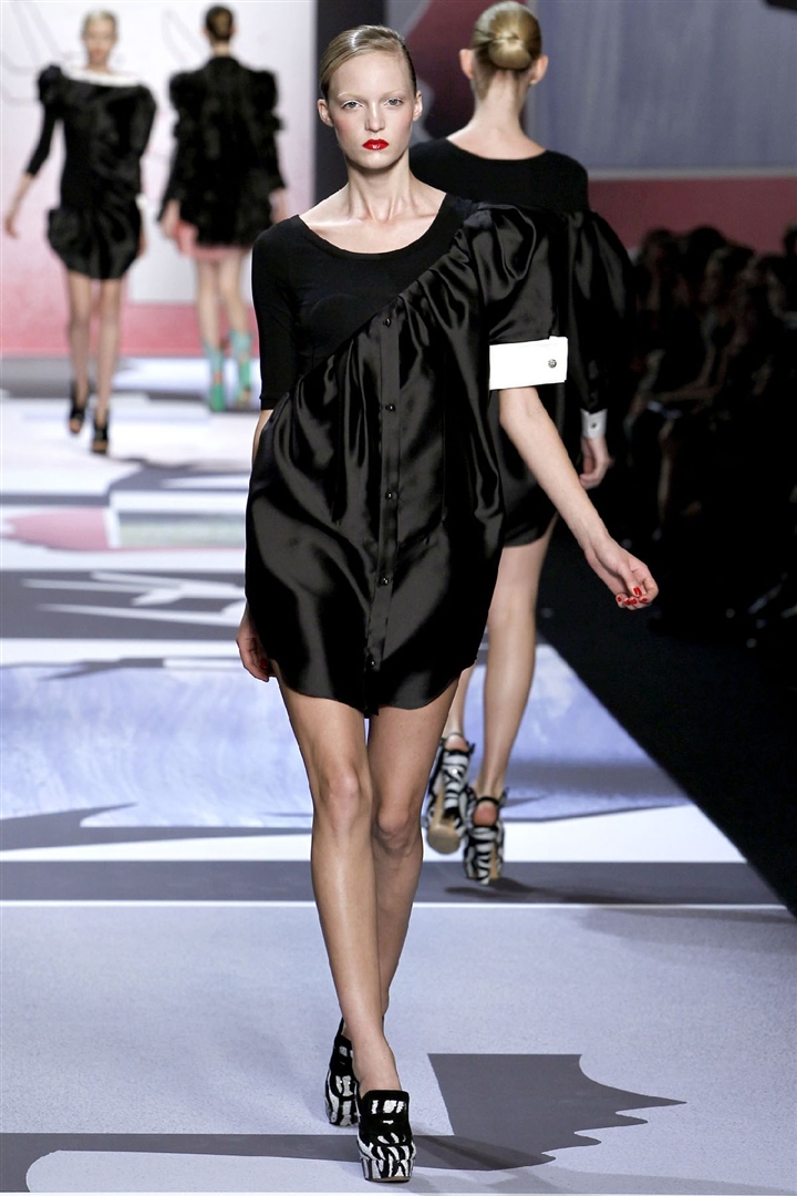 Viktor & Rolf 2011 İlkbahar/Yaz