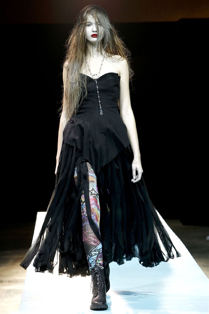 Yohji Yamamoto 2011 İlkbahar/Yaz