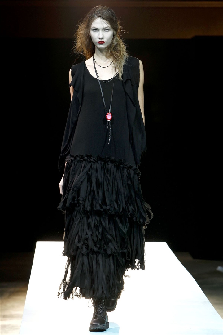 Yohji Yamamoto 2011 İlkbahar/Yaz