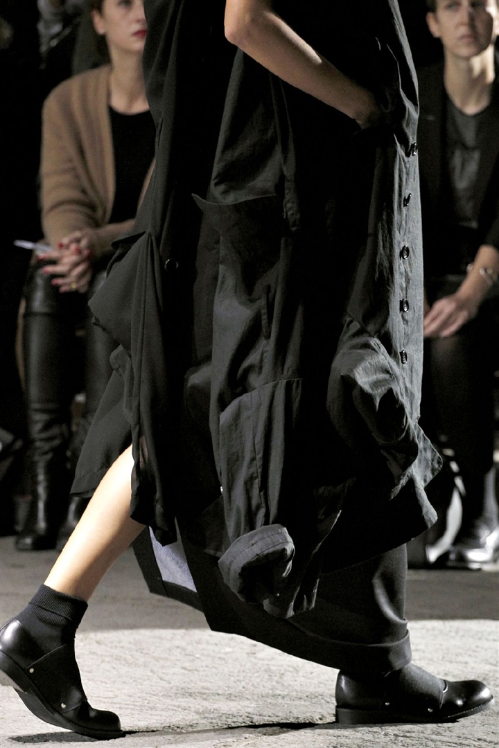 Comme des Garçons  2011 İlkbahar/Yaz Detay