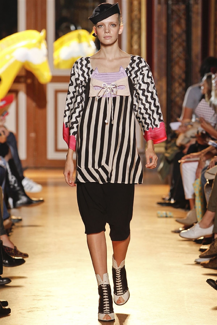 Tsumori Chisato 2011 İlkbahar/Yaz