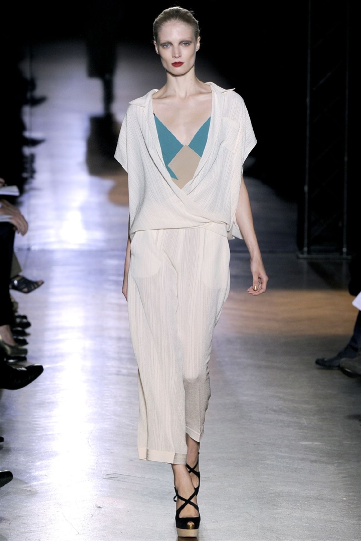 Roland Mouret 2011 İlkbahar/Yaz