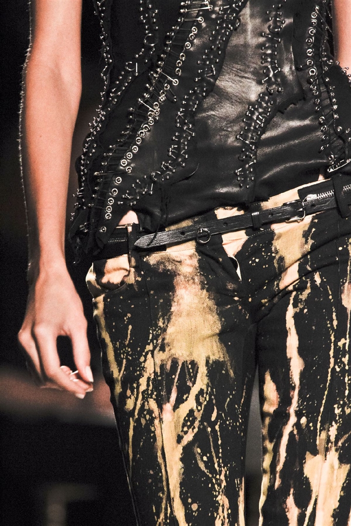 Balmain 2011 İlkbahar/Yaz Detay