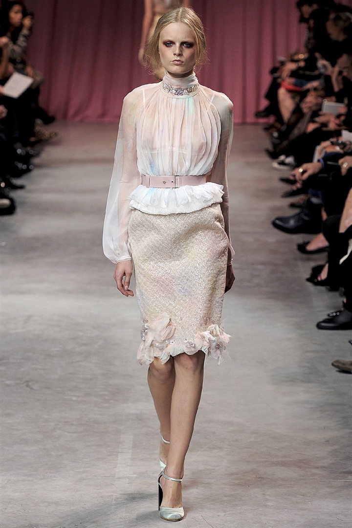 Nina Ricci 2011 İlkbahar/Yaz