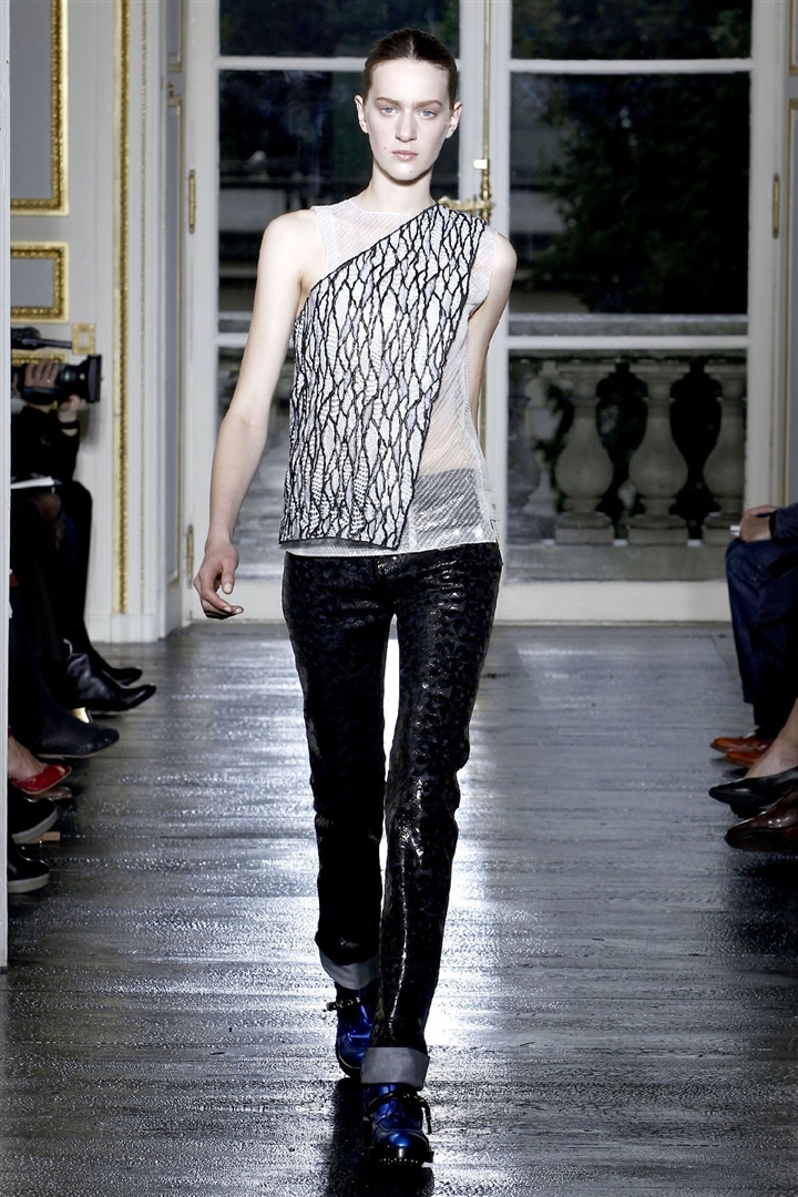 Balenciaga 2011 İlkbahar/Yaz