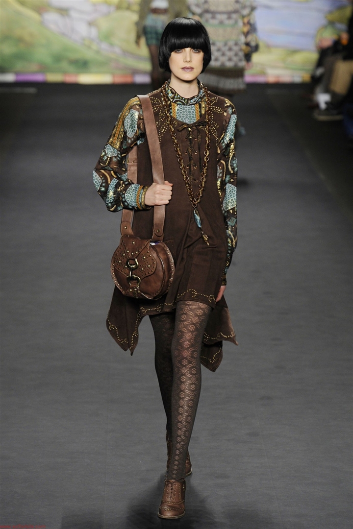 Anna Sui 2010-2011 Sonbahar/Kış