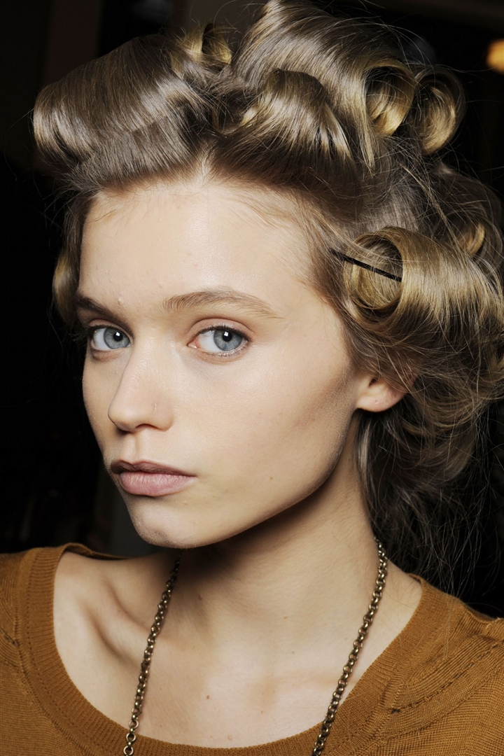 Oscar de la Renta 2010-2011 Sonbahar/Kış Güzellik