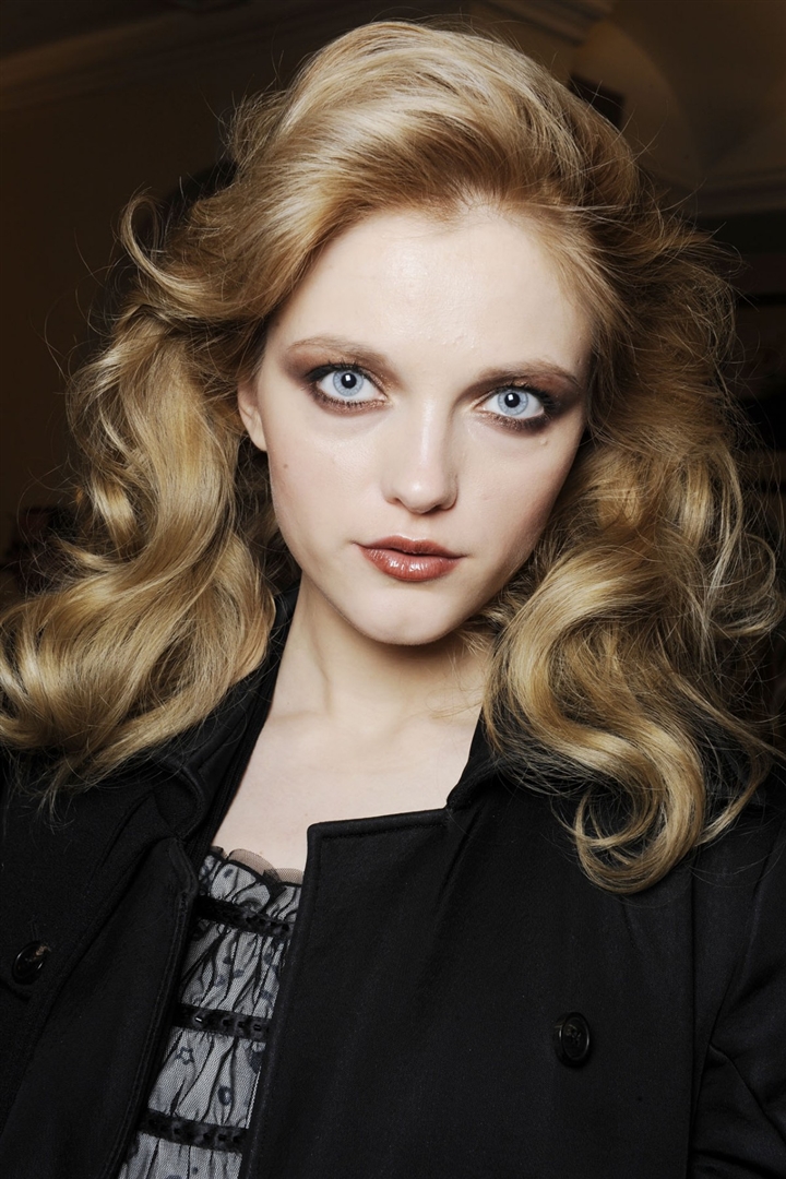 Oscar de la Renta 2010-2011 Sonbahar/Kış Güzellik