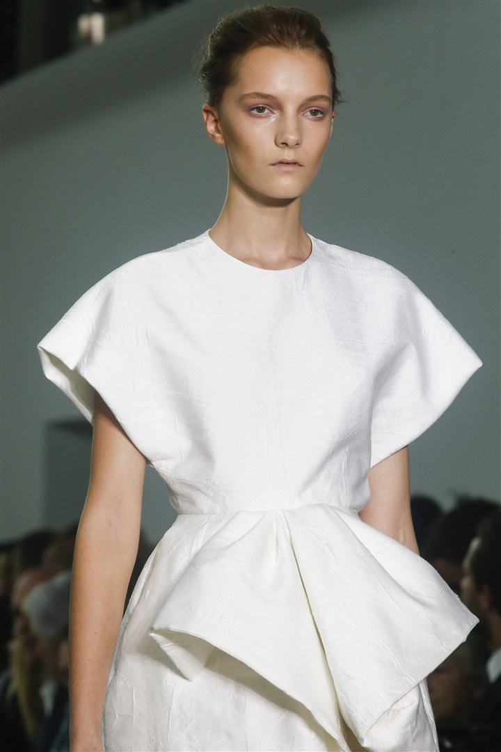 Giambattista Valli 2014 İlkbahar/Yaz Detay