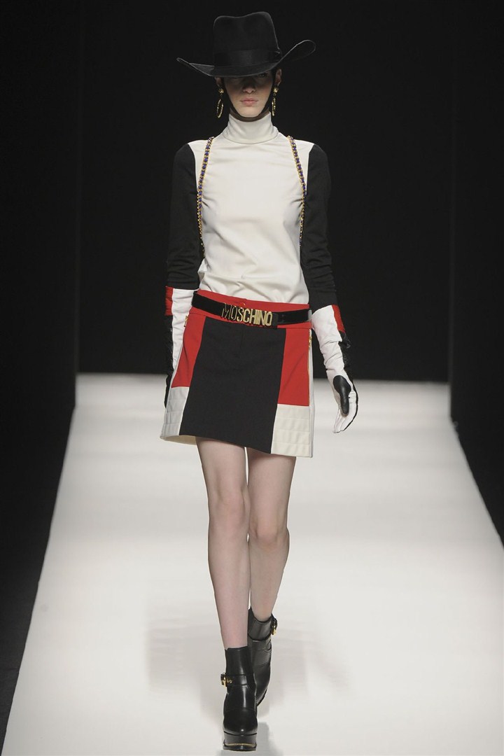 Moschino 2012-2013 Sonbahar/Kış