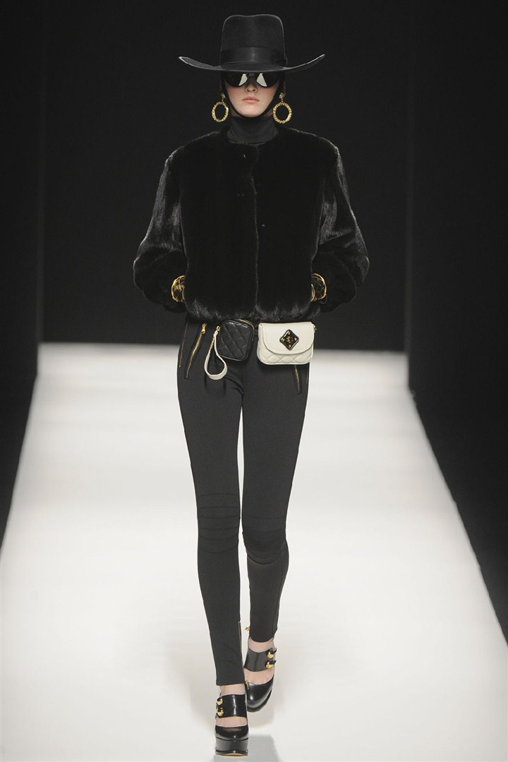 Moschino 2012-2013 Sonbahar/Kış