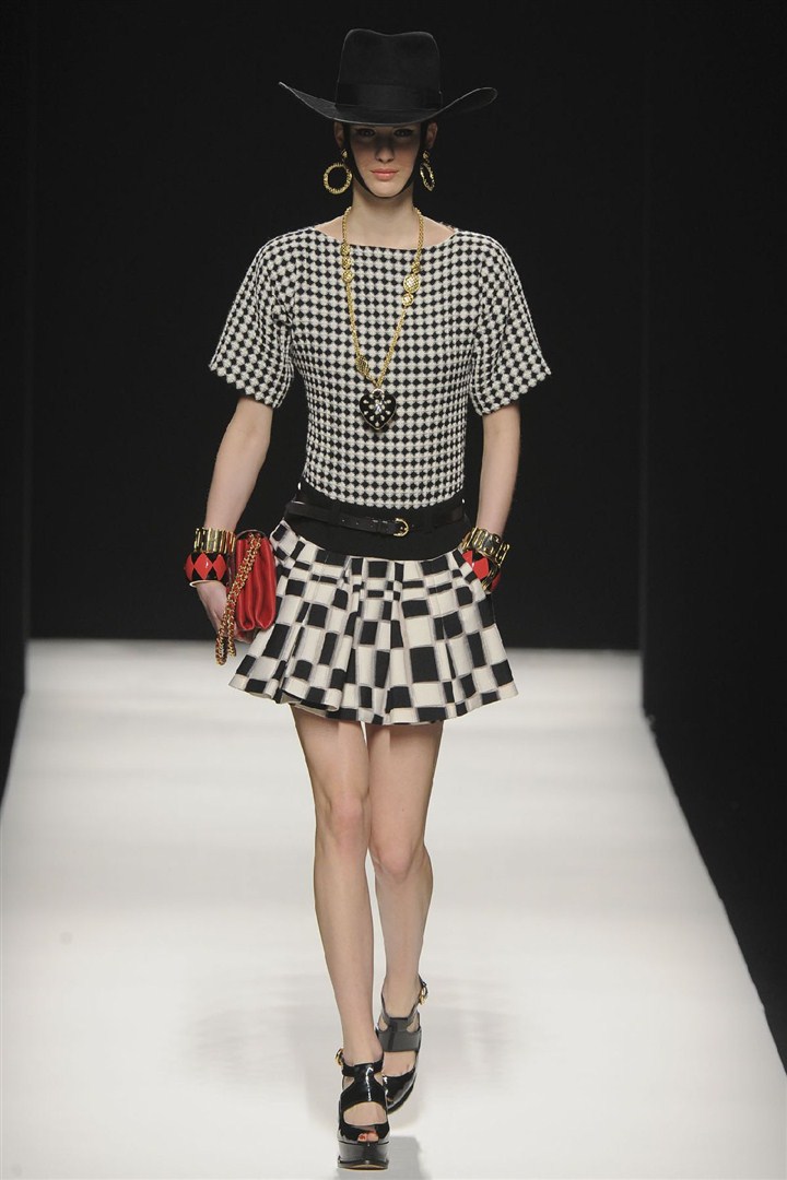 Moschino 2012-2013 Sonbahar/Kış